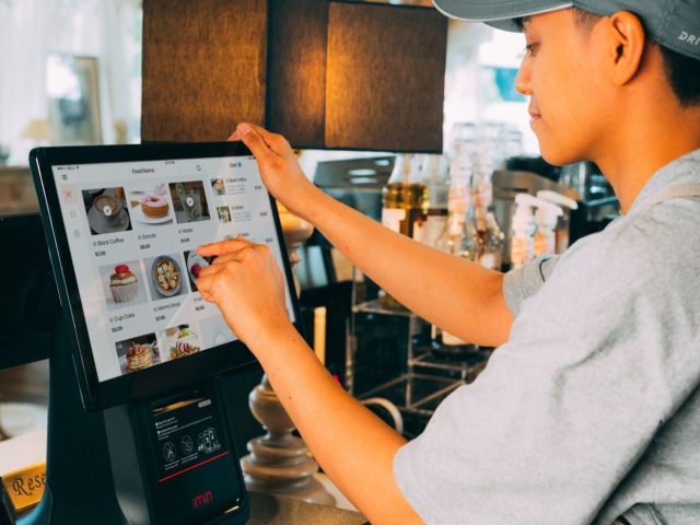 Retours utilisateurs sur GloriaFood pour la restauration locale